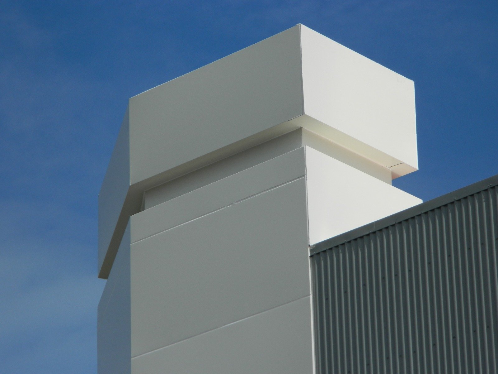 Tower block clad from top to bottom in aluminium composite panel